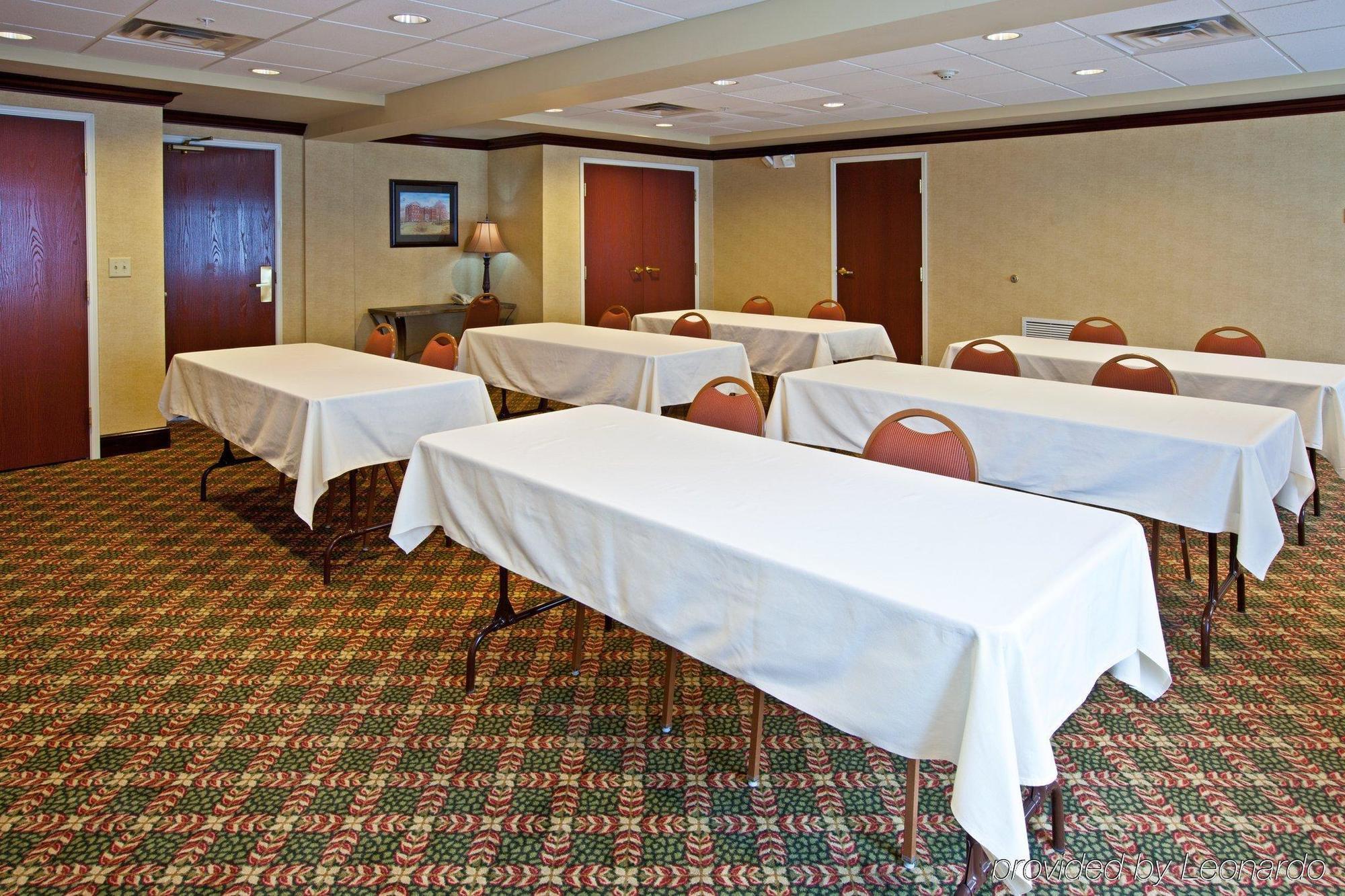 Holiday Inn Express Hotel & Suites Lexington-Downtown University By Ihg Экстерьер фото
